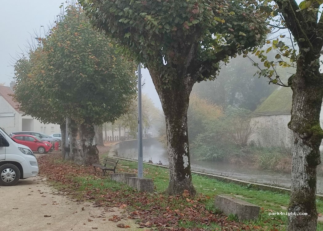 (21490) Bretigny - 1 Rue de la Mairie — foto