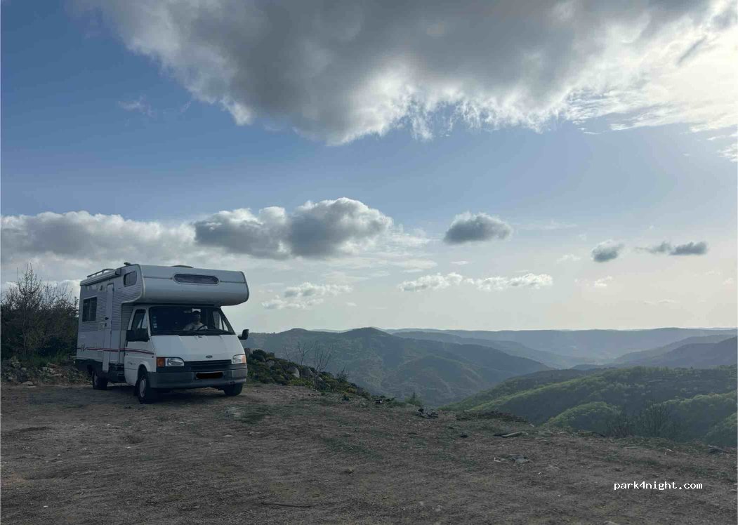 (48220) Fraissinet-de-Lozère - D35 — foto 5
