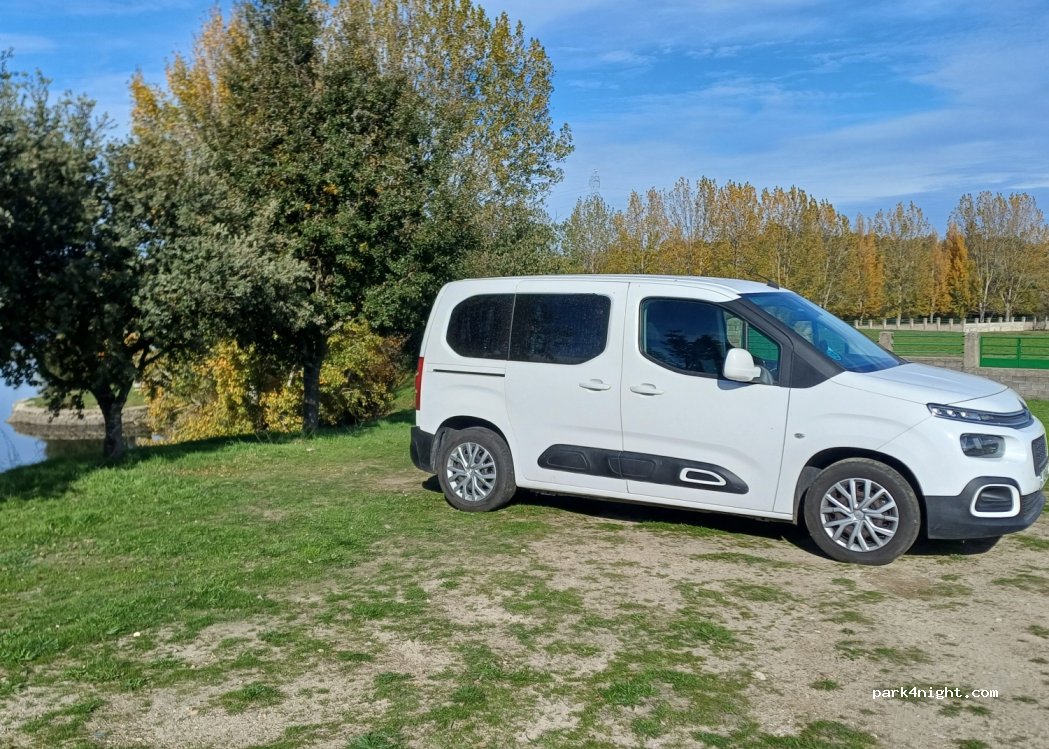 (37250) Aldeadávila de la Ribera - — foto