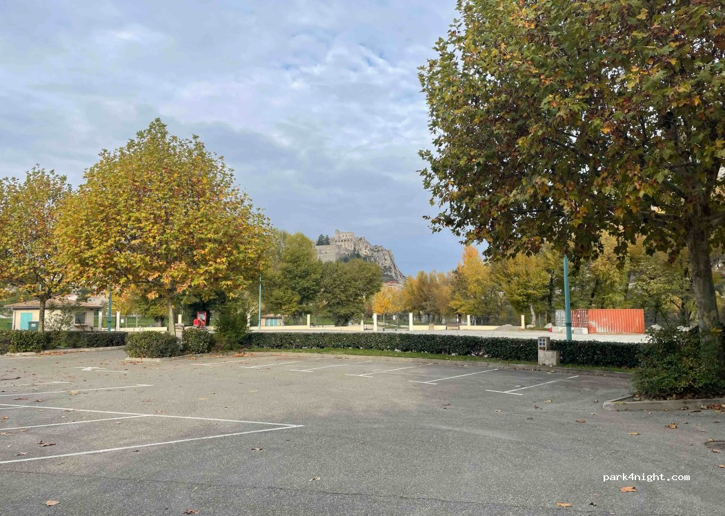 (04200) Sisteron - 310 Chemin de la Machine Fixe — foto 3
