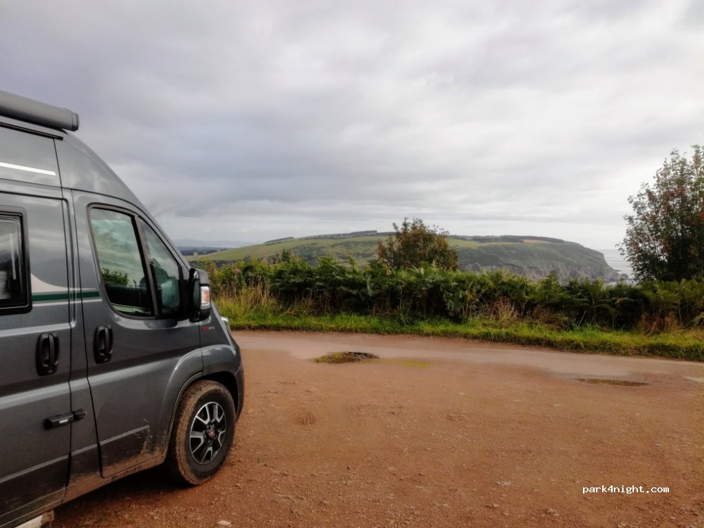 (IV11 8XH) Sustors of Cromarty - Unnamed Road — foto