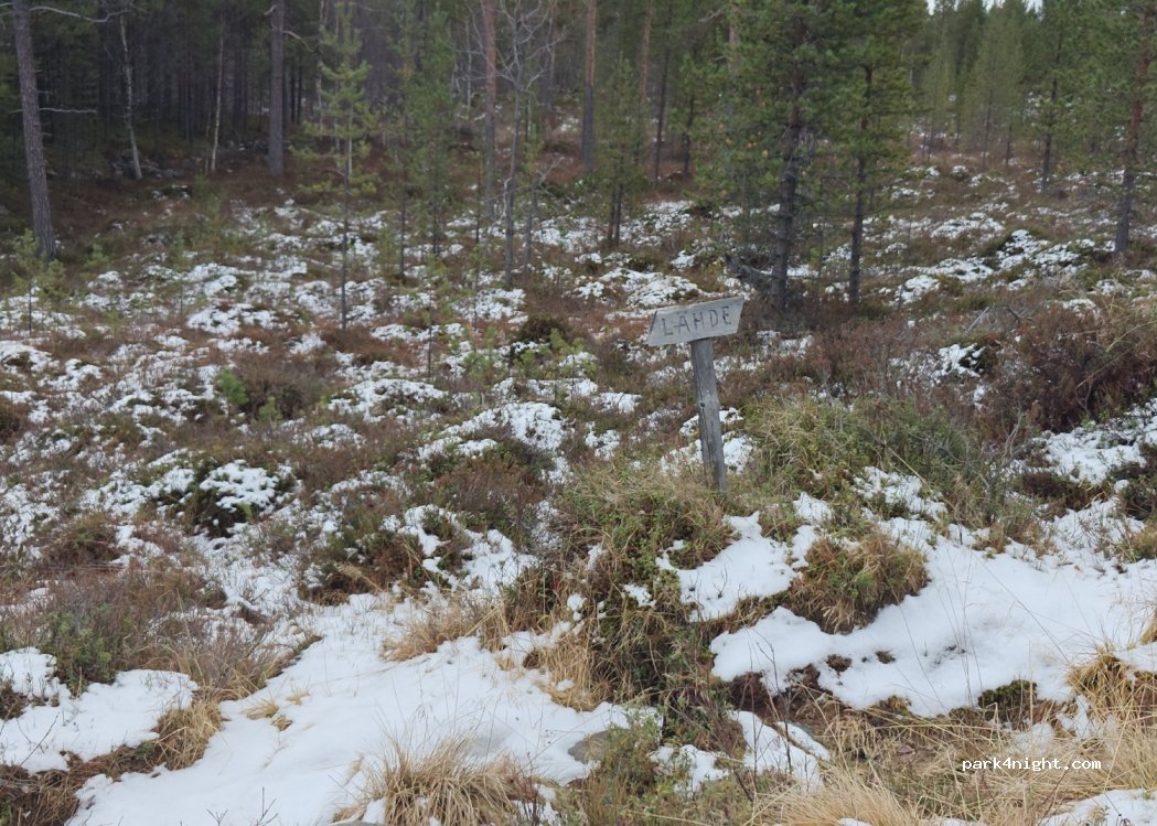 (99800) Inari - Unnamed Road — foto