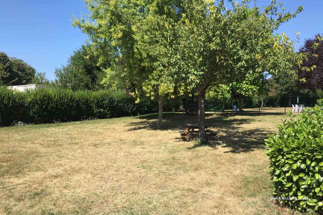 (37350) Le Grand-Pressigny - D42 — foto 2