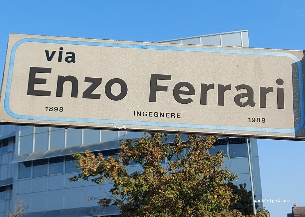 (40138) Bologna - 52 Via Enzo Ferrari — foto