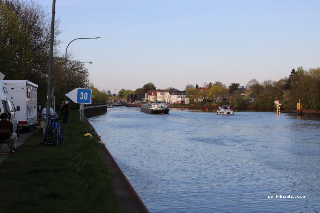 (26135) Oldenburg - Westfalendamm — foto