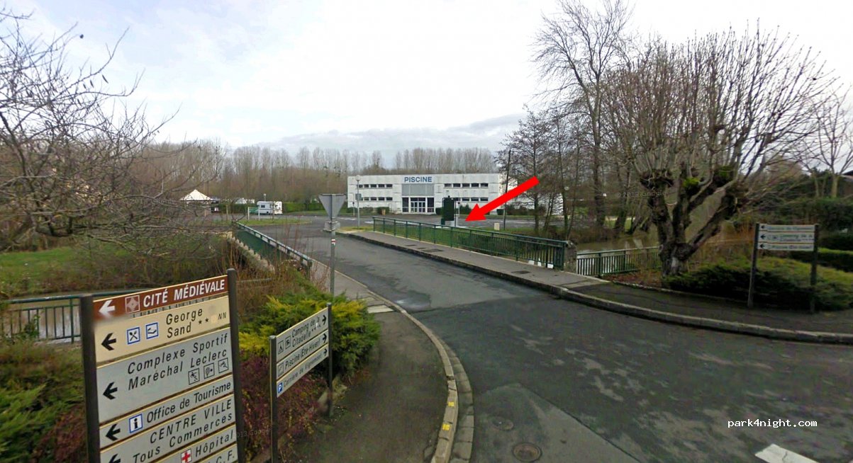 (37600) Loches - Promenade Nouvelle Alliance Saint-Andrew — foto