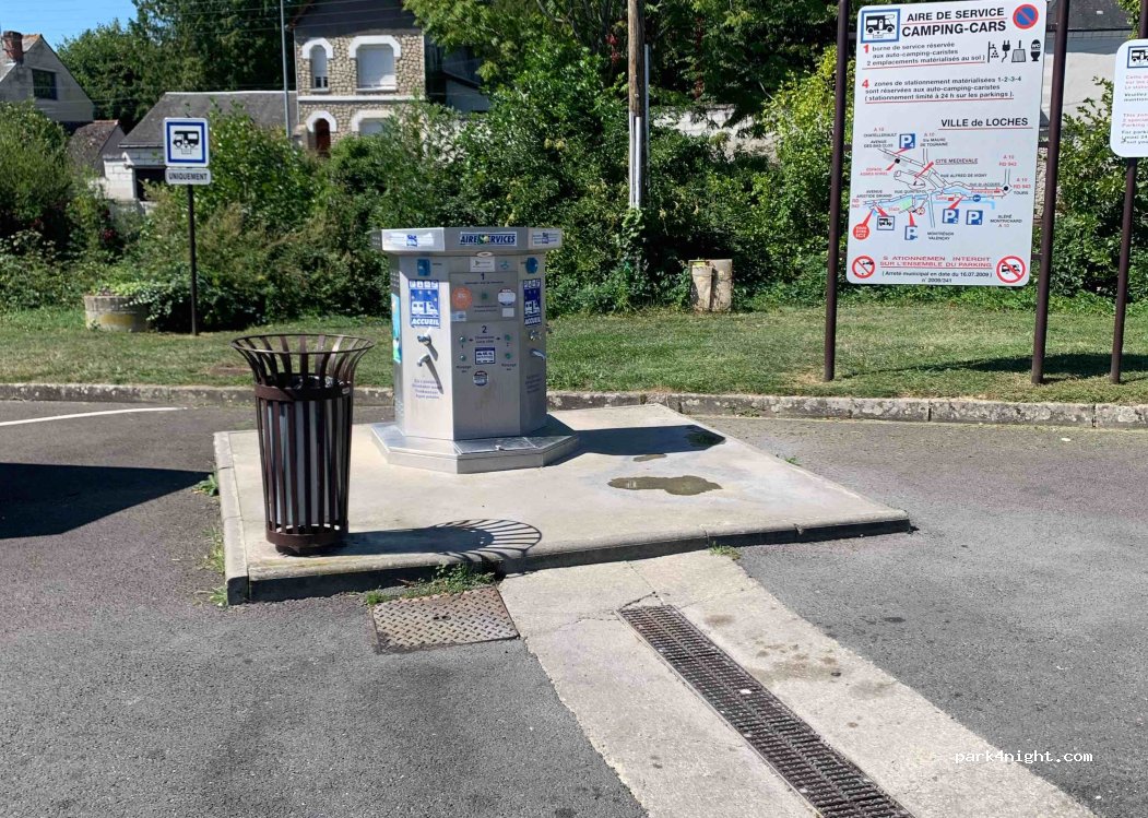 (37600) Loches - Promenade Nouvelle Alliance Saint-Andrew — foto 4
