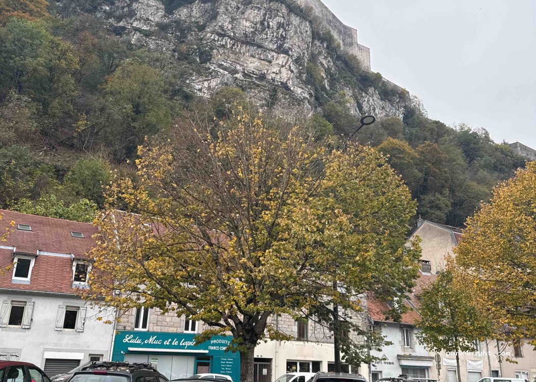 (25000) Besançon - 15 Faubourg Rivotte — foto