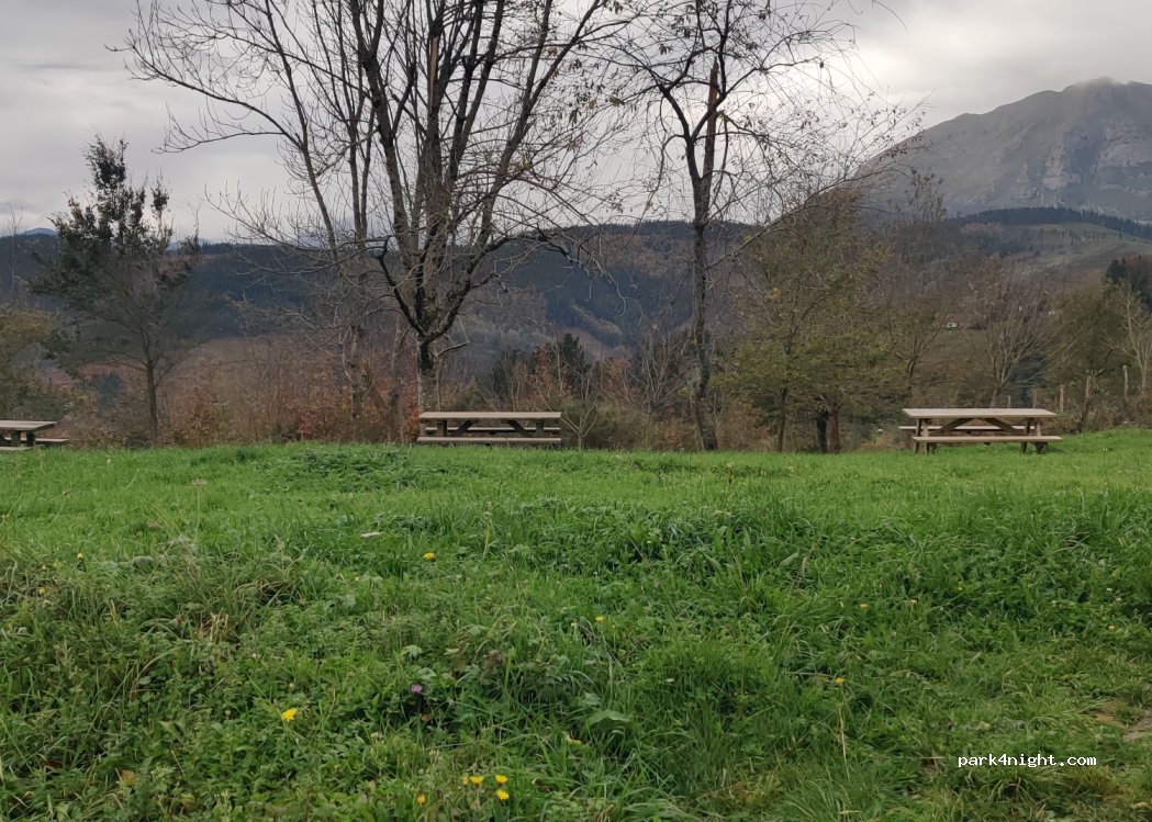 (20690) Elgeta - Unnamed Road — foto
