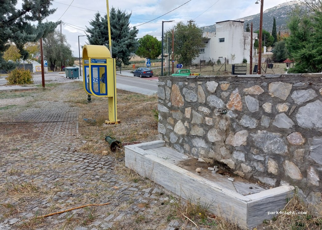(630 80) Petralona - Unnamed Road — foto 3