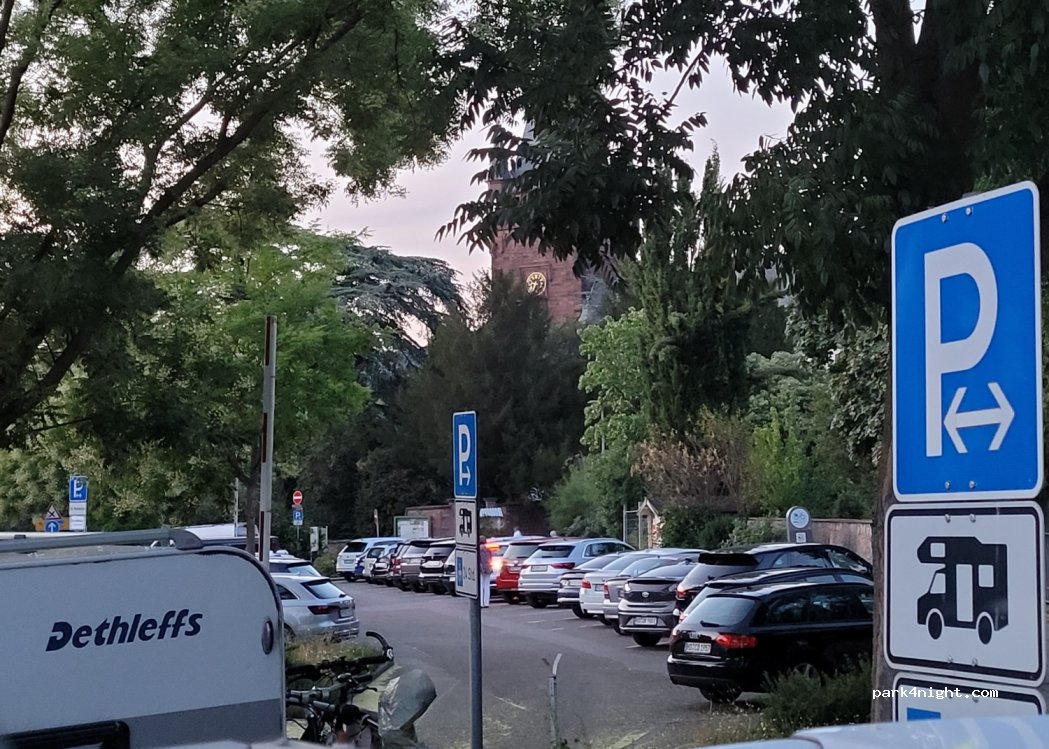 (69469) Weinheim - 30 Rote Turmstraße — foto