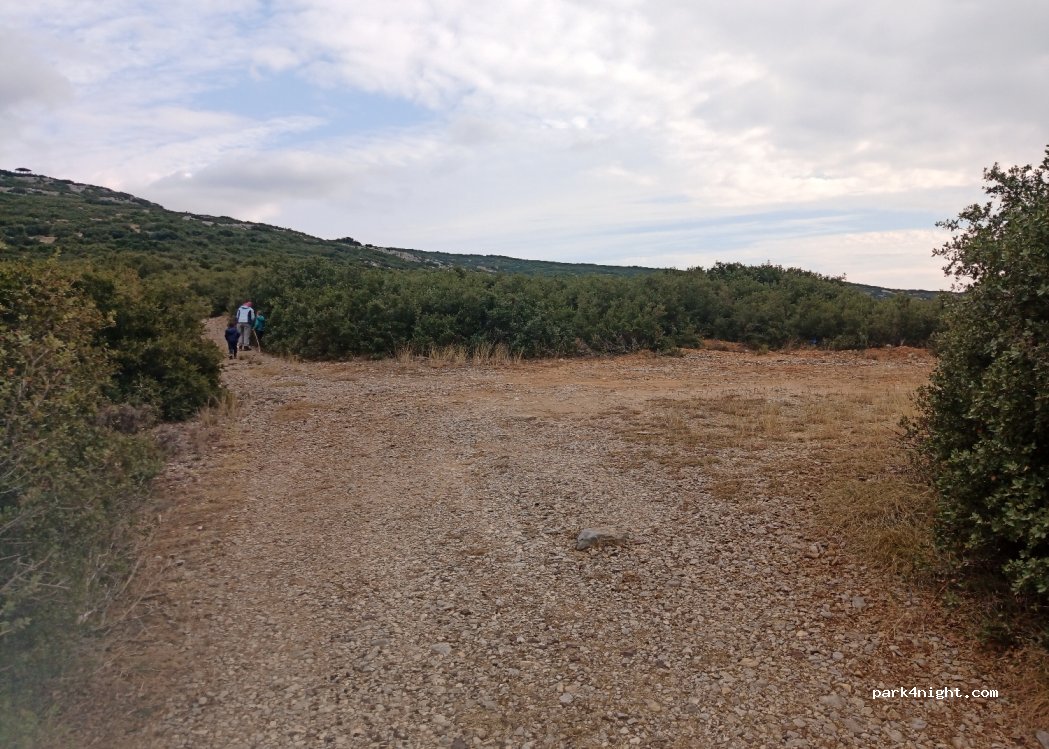 (630 80) Triglia - Unnamed Road — foto
