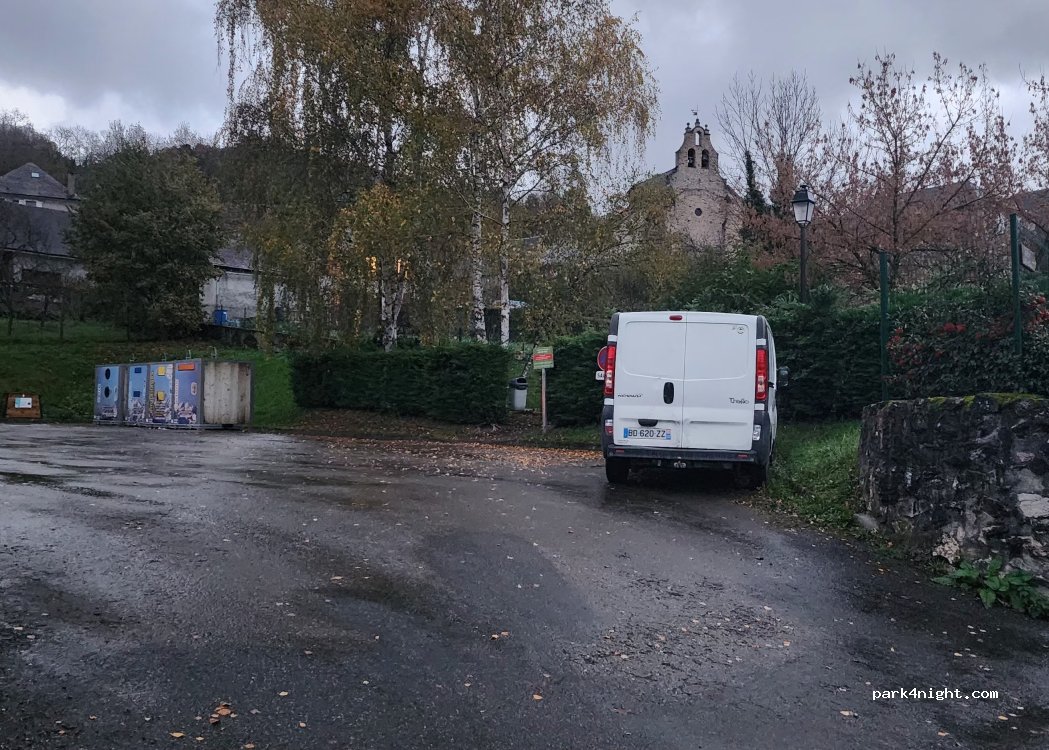 (09800) Cescau - 2 Rue du Lavoir — foto 2