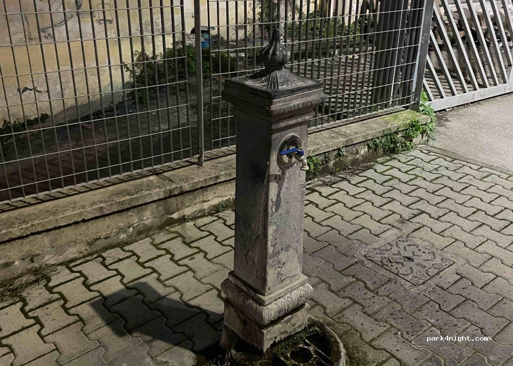 (80050) Santa Maria La Carità - Via C. Cannavacciuolo — foto