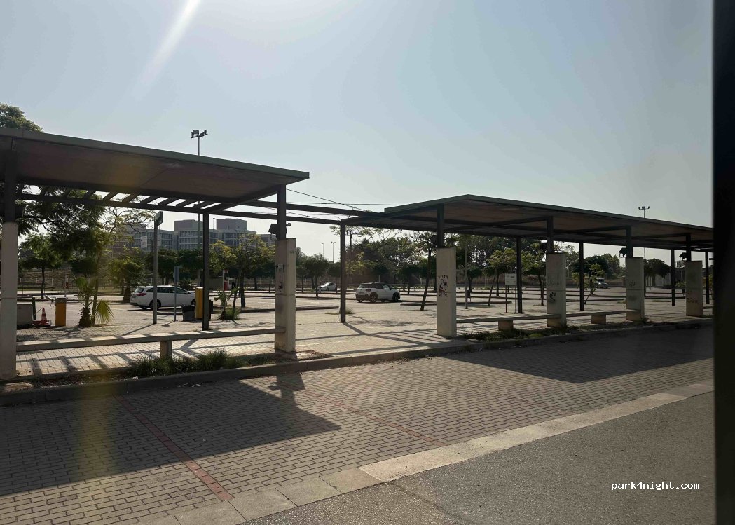 (08907) L'Hospitalet de Llobregat - 2 Avinguda Mare de Déu de Bellvitge — foto 4