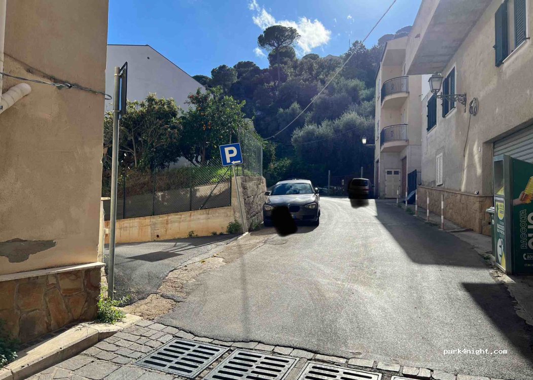 (90015) Sant'Ambrogio - 14 Via Fontana — foto
