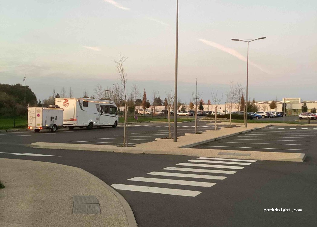 (37230) Fondettes - 23 Rue Alfred de Musset — foto 2