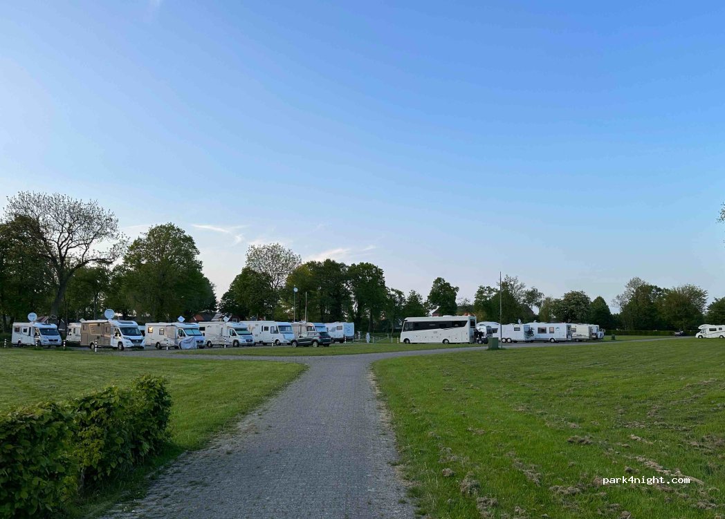 Wohnmobilstellplatz Wittmund — foto 3
