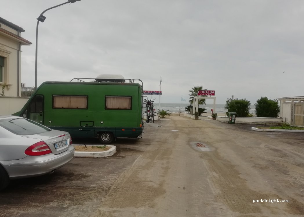 (65129) Pescara - 15 Viale Primo Vere — foto
