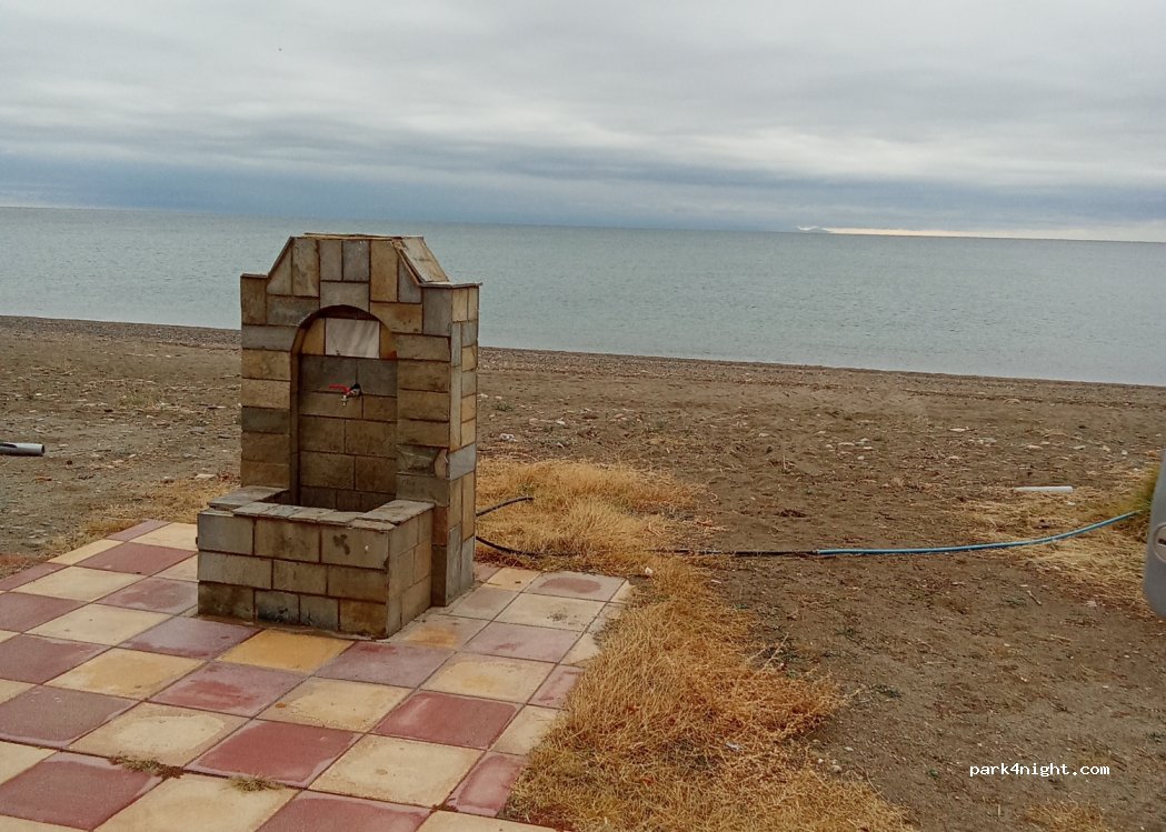 (693 00) Maroneia-Sapes - Unnamed road — foto