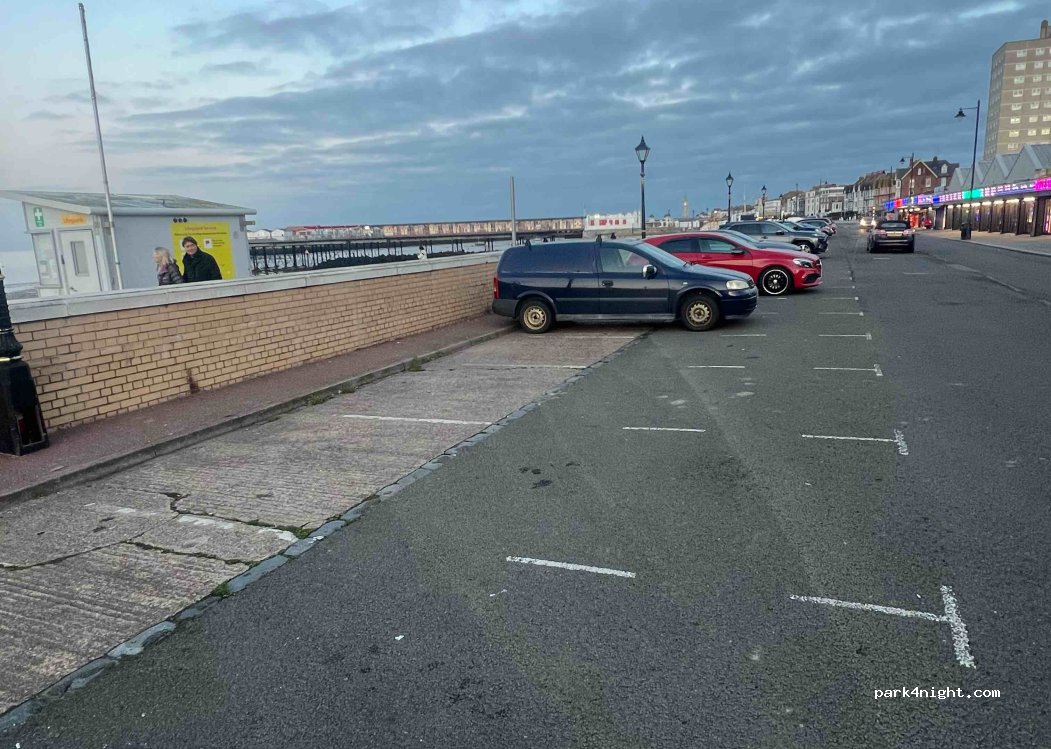 (CT6 8SS) Herne Bay - 136-145 Central Parade — foto 2