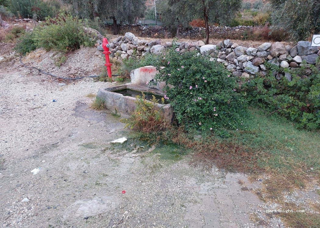(48220) Milas - Unnamed Road — foto