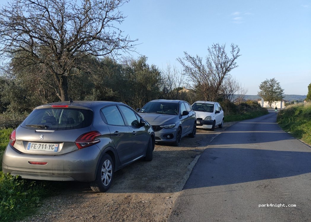 (30870) Clarensac - 5 Chemin de la Vigne — foto