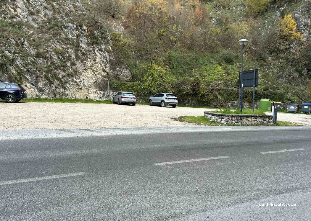 (06043) Roccaporena - 2 Frazione di Roccaporena — foto 2
