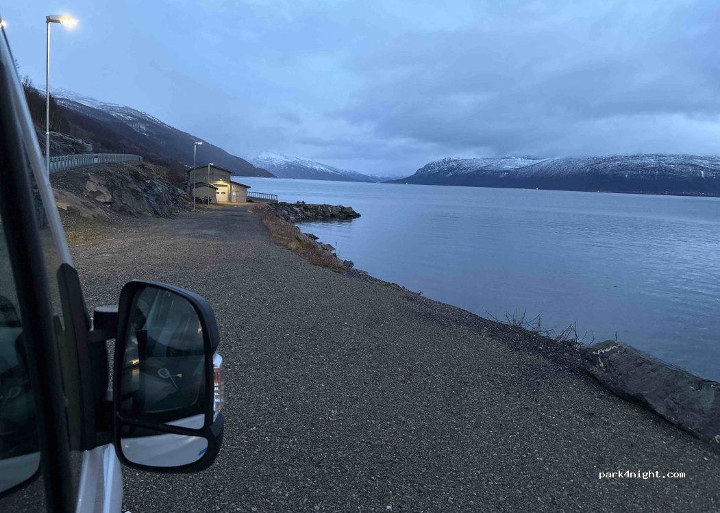 (9450) Hamnvik - 8 Primær Fylkesveg 848 — foto 3
