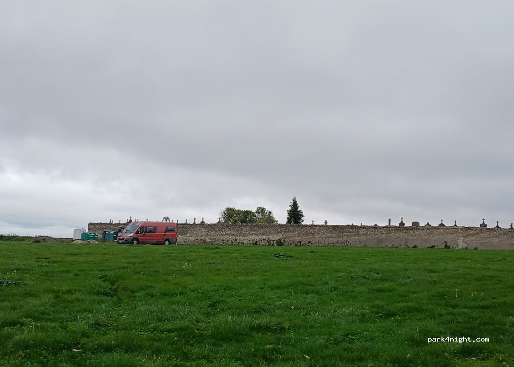 (03140) Charroux - 23 Rue de la Marche — foto 5