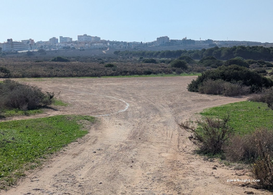 (03188) Torre La Mata - Unnamed Road — foto