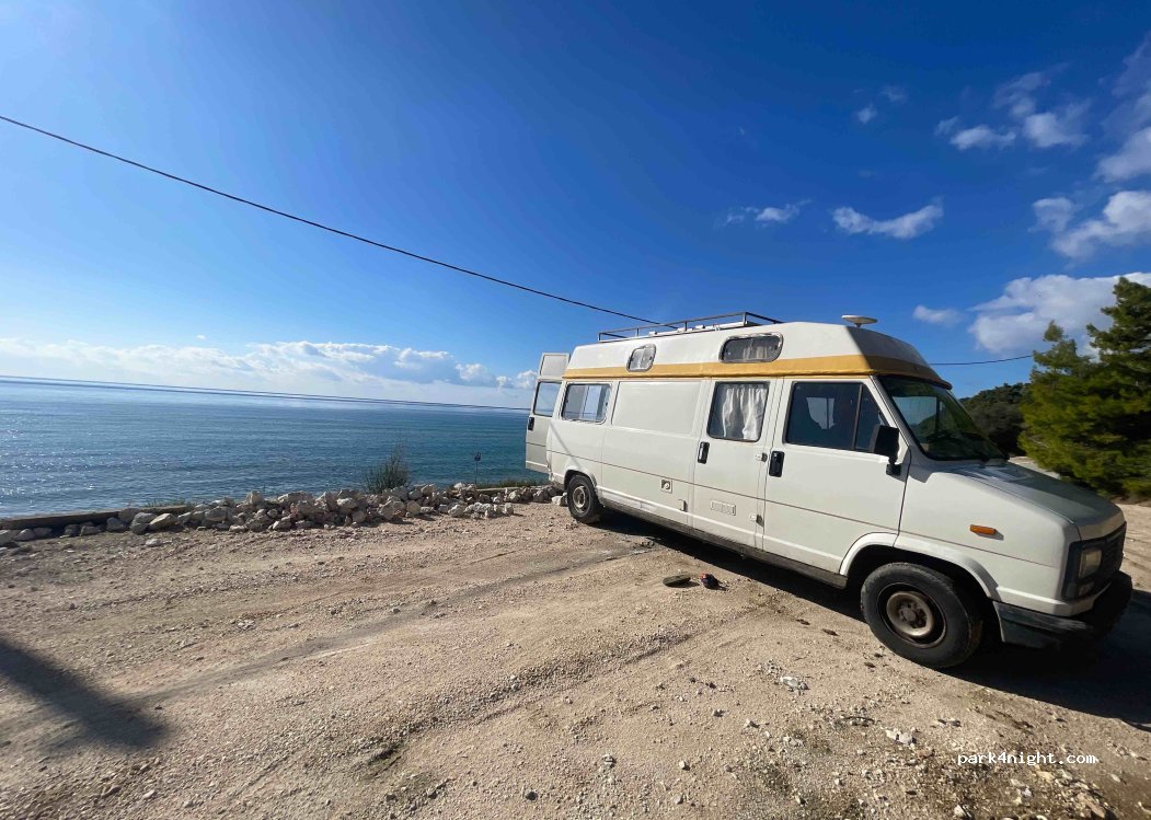 (480 62) Loutsa - Unnamed road — foto 2
