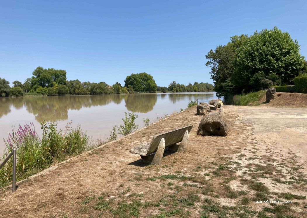 (33420) Génissac - 43 Le Port — foto 2