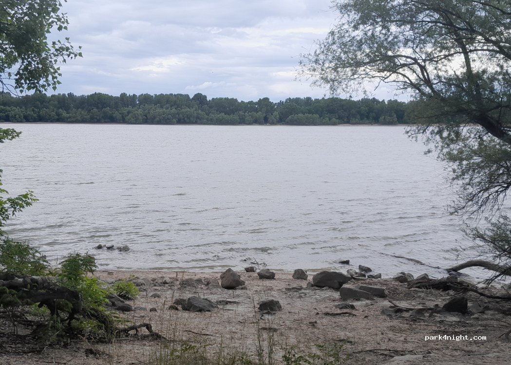 (2900) Komárom - — foto 2