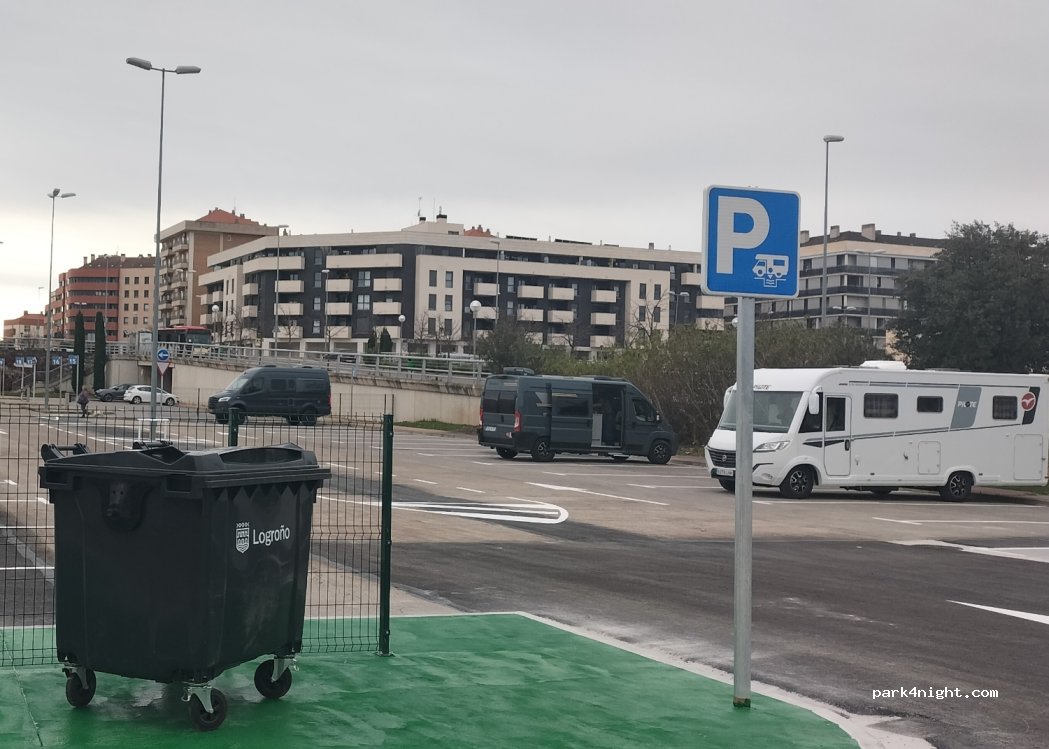 Area de autocaravanas de Logroño — foto 2