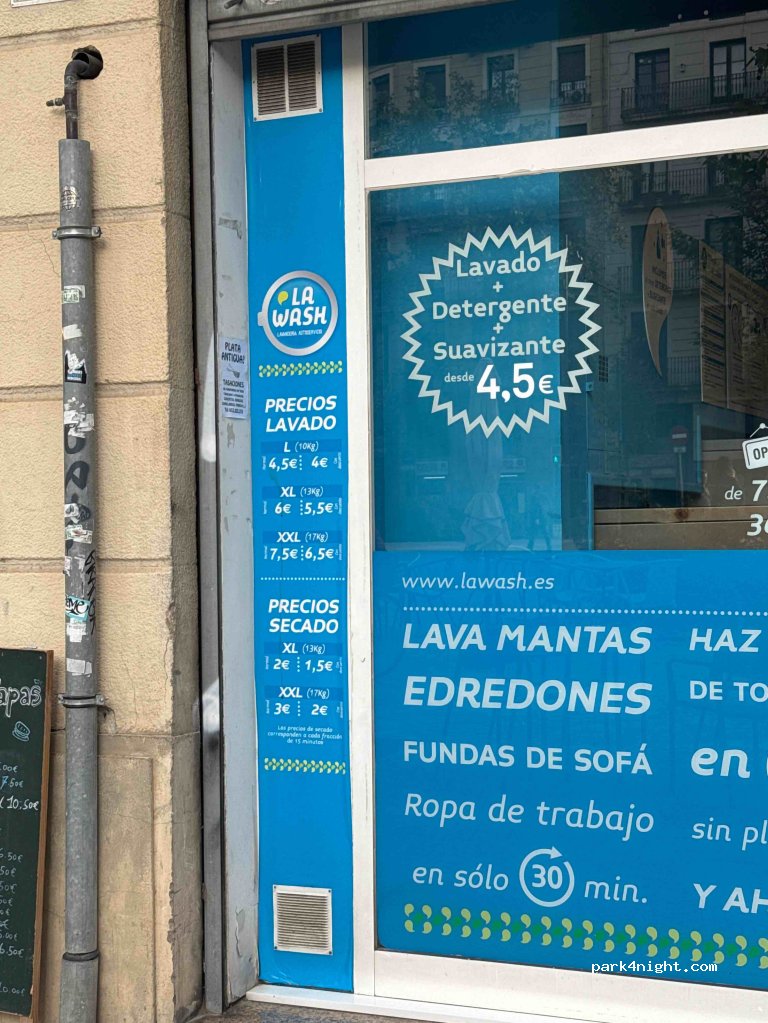 (08009) Barcelona - 88 Carrer de Girona — foto