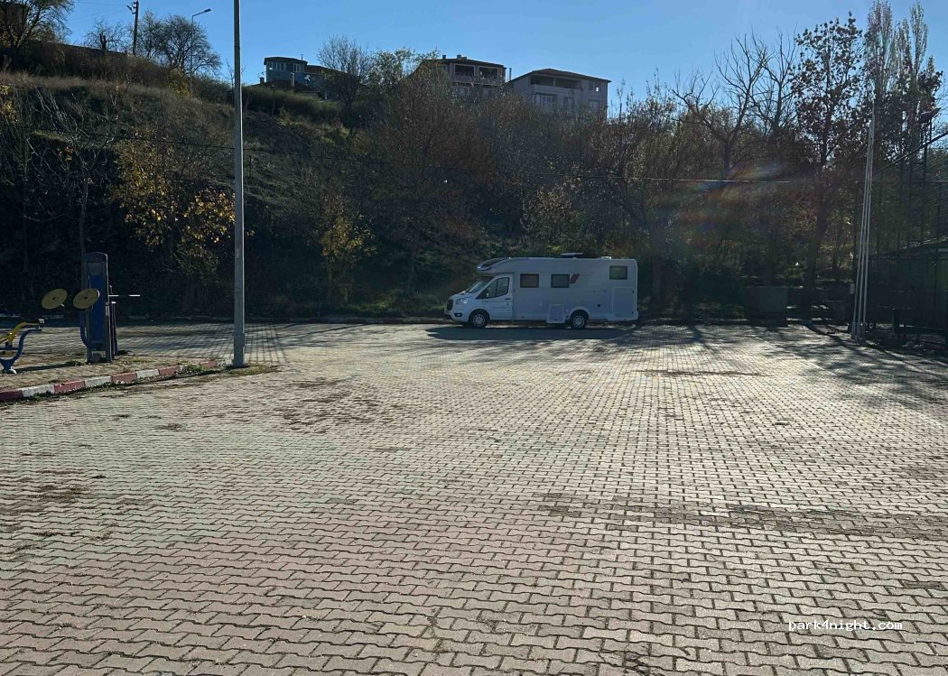 (39572) Üsküp - 16 Nar Sokak — foto