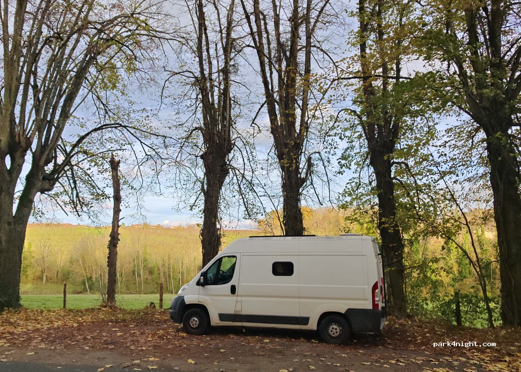 (69620) Le Breuil - D660 — foto