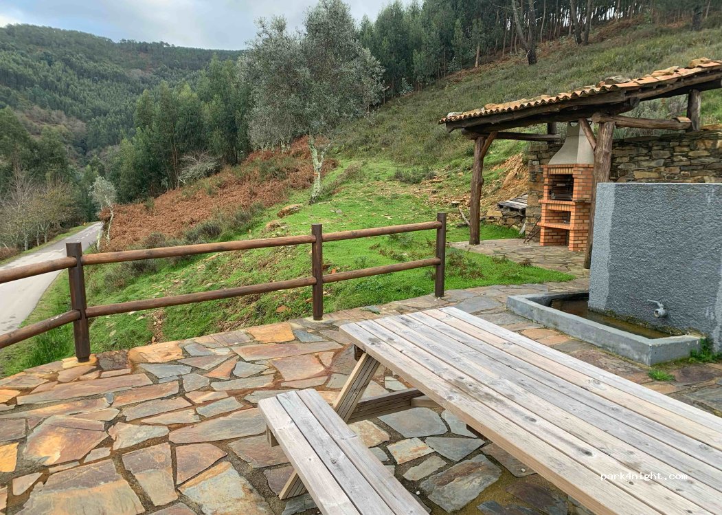 (3330) Comareira - Unnamed road — foto 3