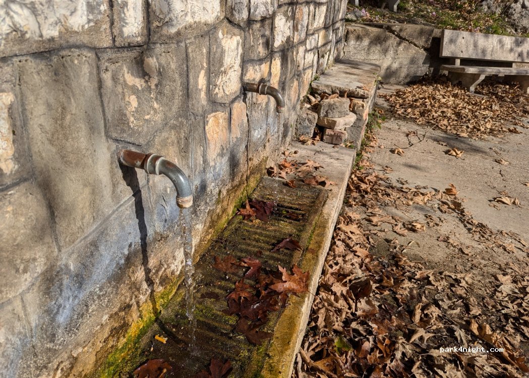 (270 54) Paleochori - Unnamed Road — foto 2