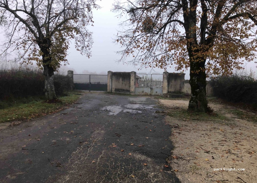 (18320) Torteron - 29 Rue des Loges — foto
