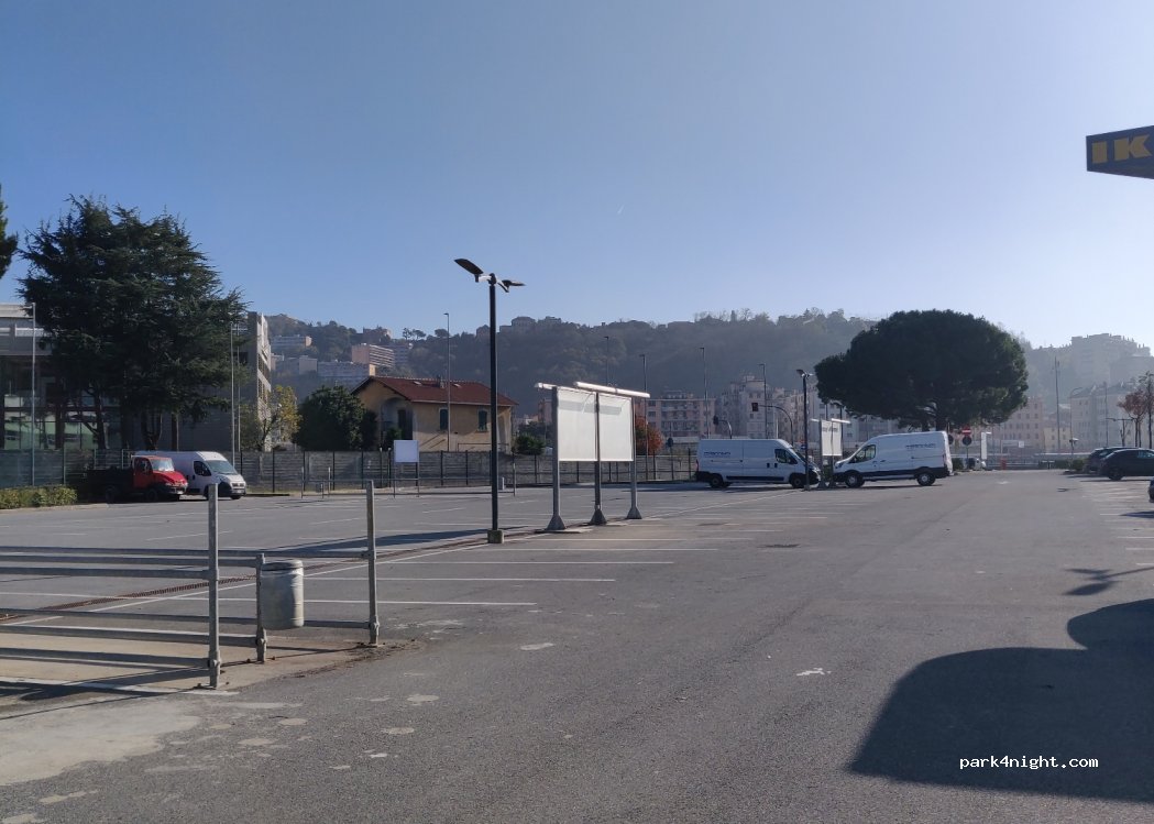 (16152) Genova - 57A Corso Ferdinando Maria Perrone — foto