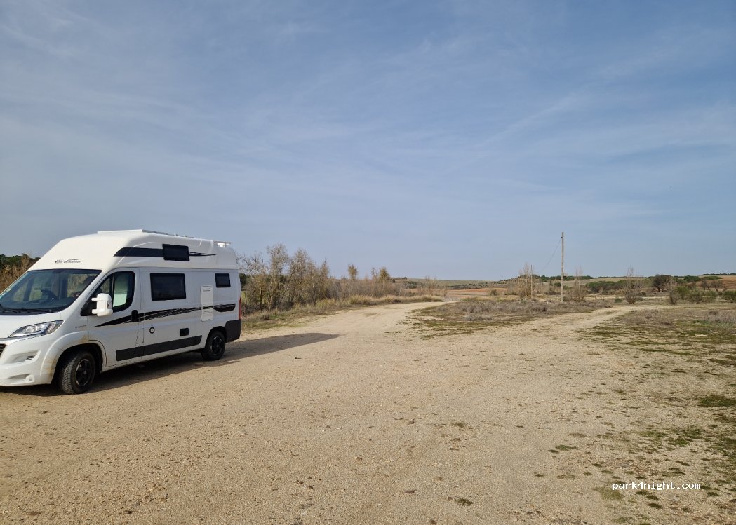(47500) Nava del Rey - Camino Atarrubio — foto 2