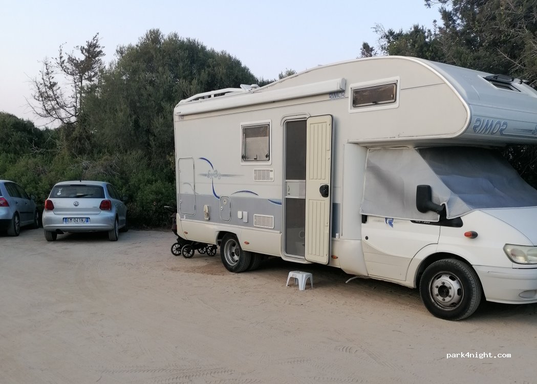 (08042) Bari Sardo - Unnamed road — foto 3