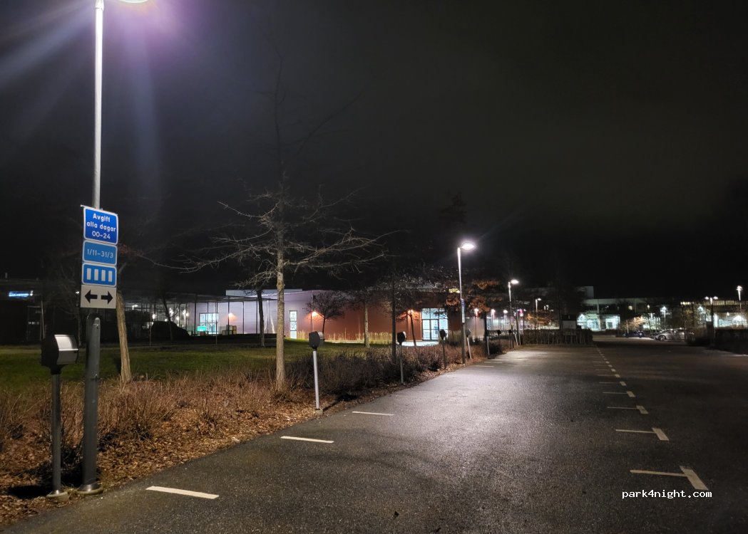 (756 51) Uppsala - 5E Lennart Hjelms väg — foto