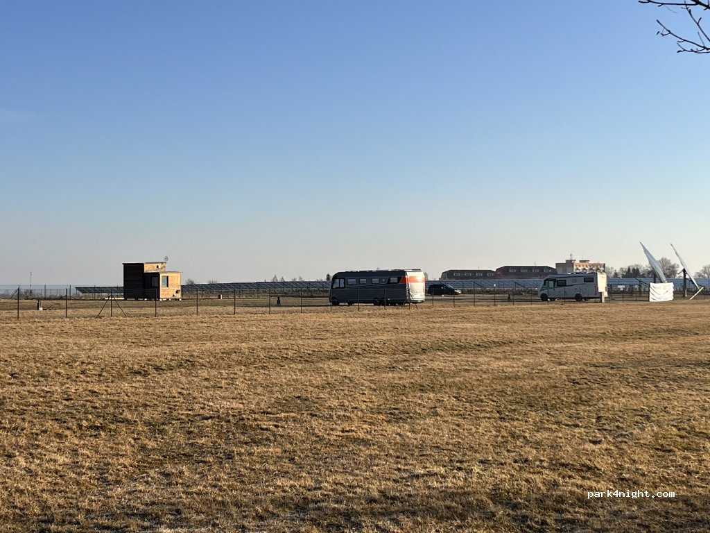Automatic camper port 24/7, D3 highway. Stellplatz Cesky Krumlov — foto 4