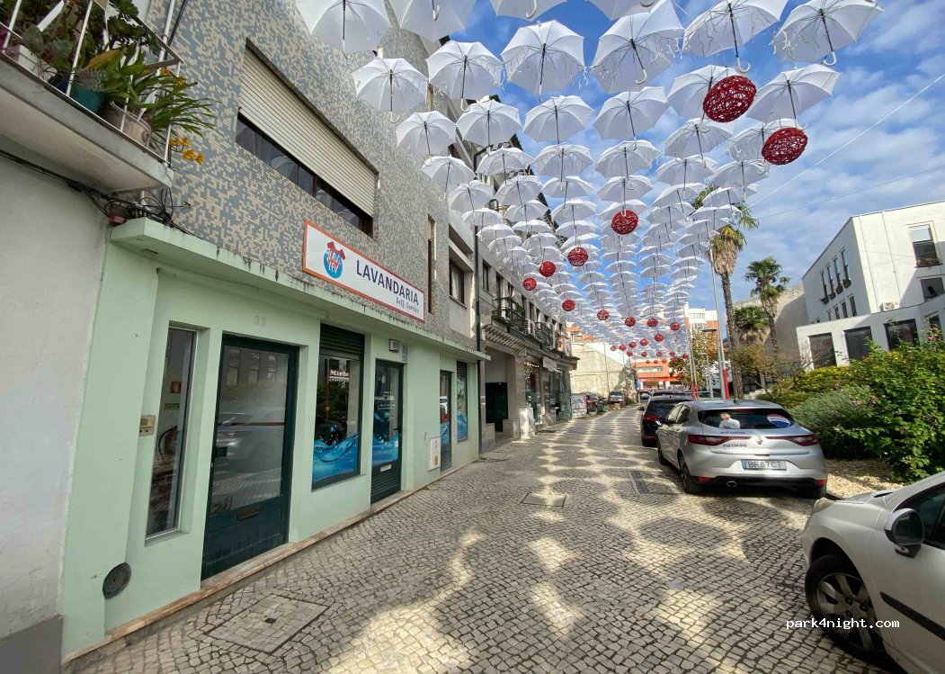 (3750-119) Águeda - 35 Rua Doutor Adolfo Portela — foto 4