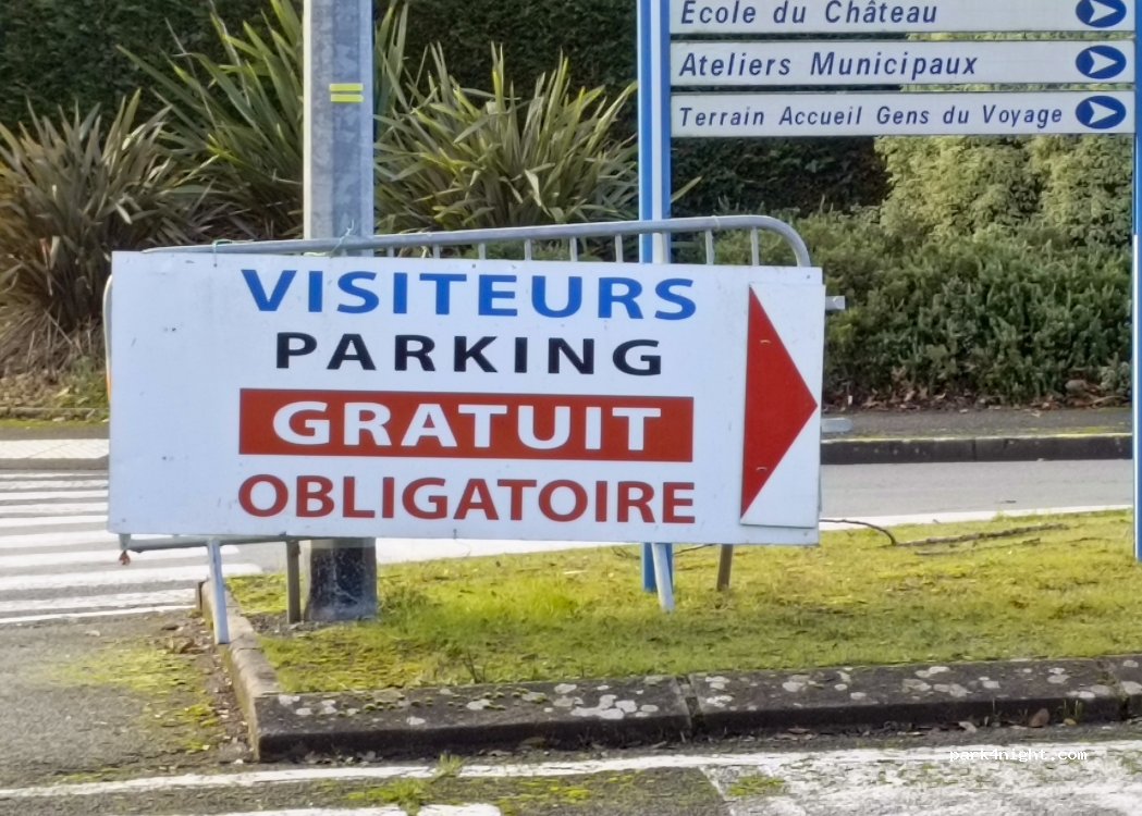 (49080) Bouchemaine - 1 Allée de Lamego — foto
