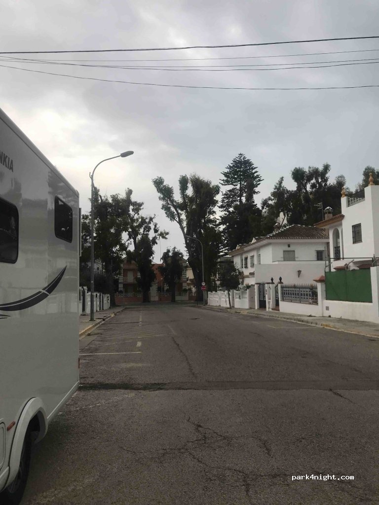 (11550) Chipiona - 67 Avenida de Cádiz — foto 2