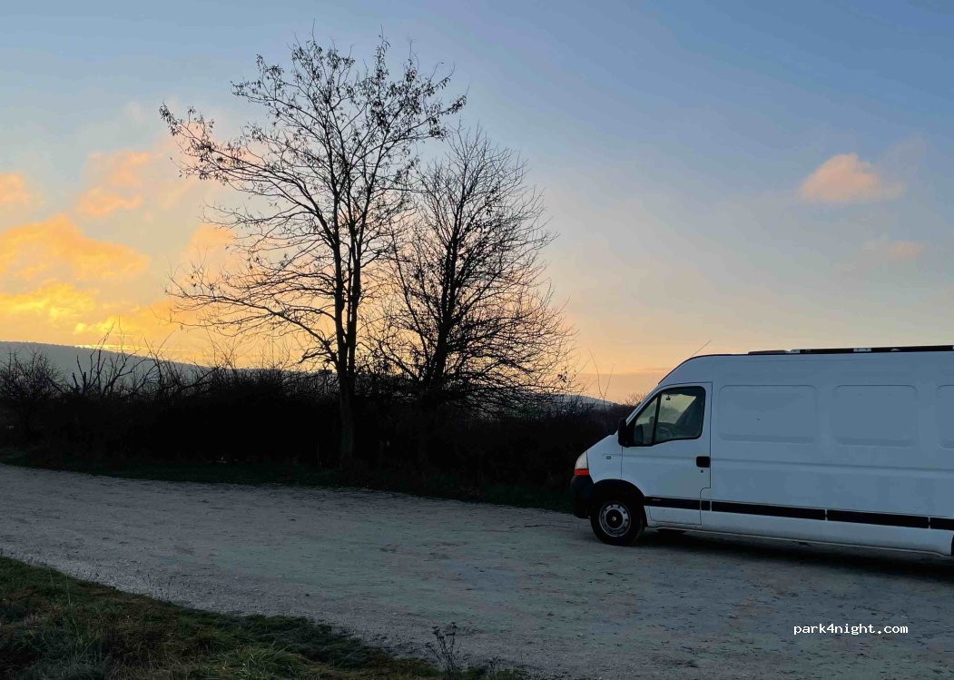(8254) Kővágóörs - Unnamed Road — foto 2